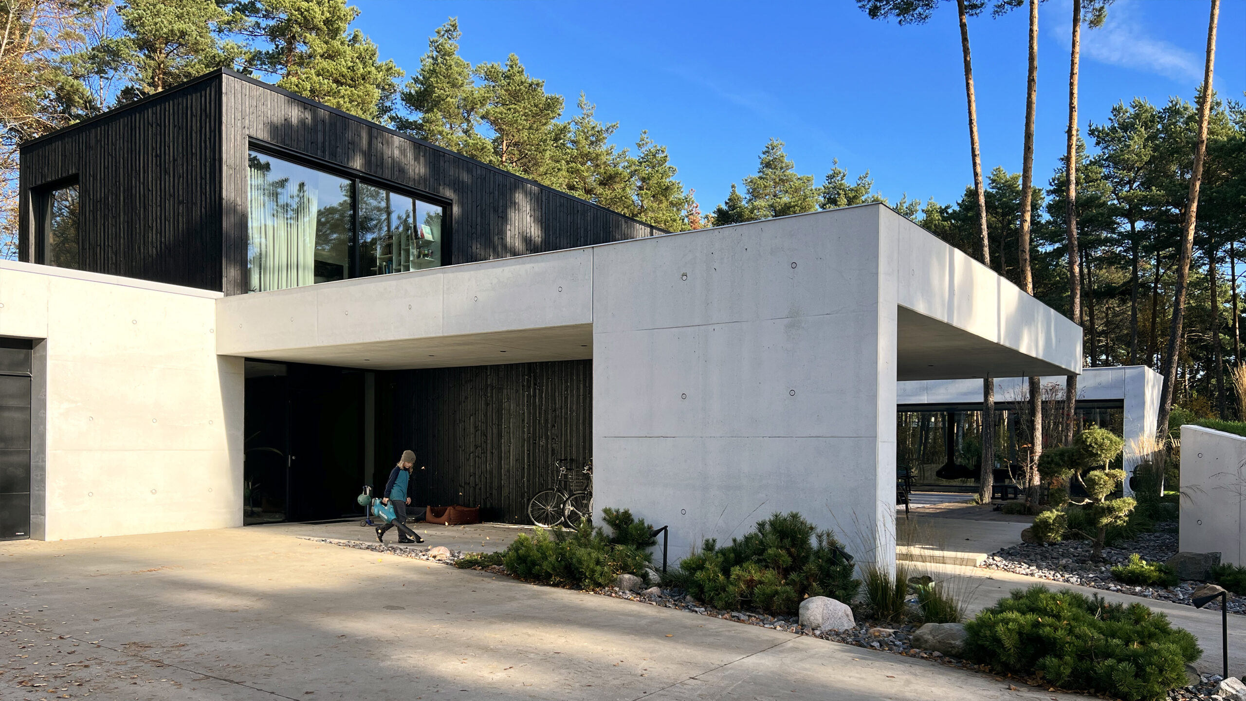 A_064_estonia_houses_concrete_tallinn_viimsi_projects_design_kuoo_tamizo_architects_-4