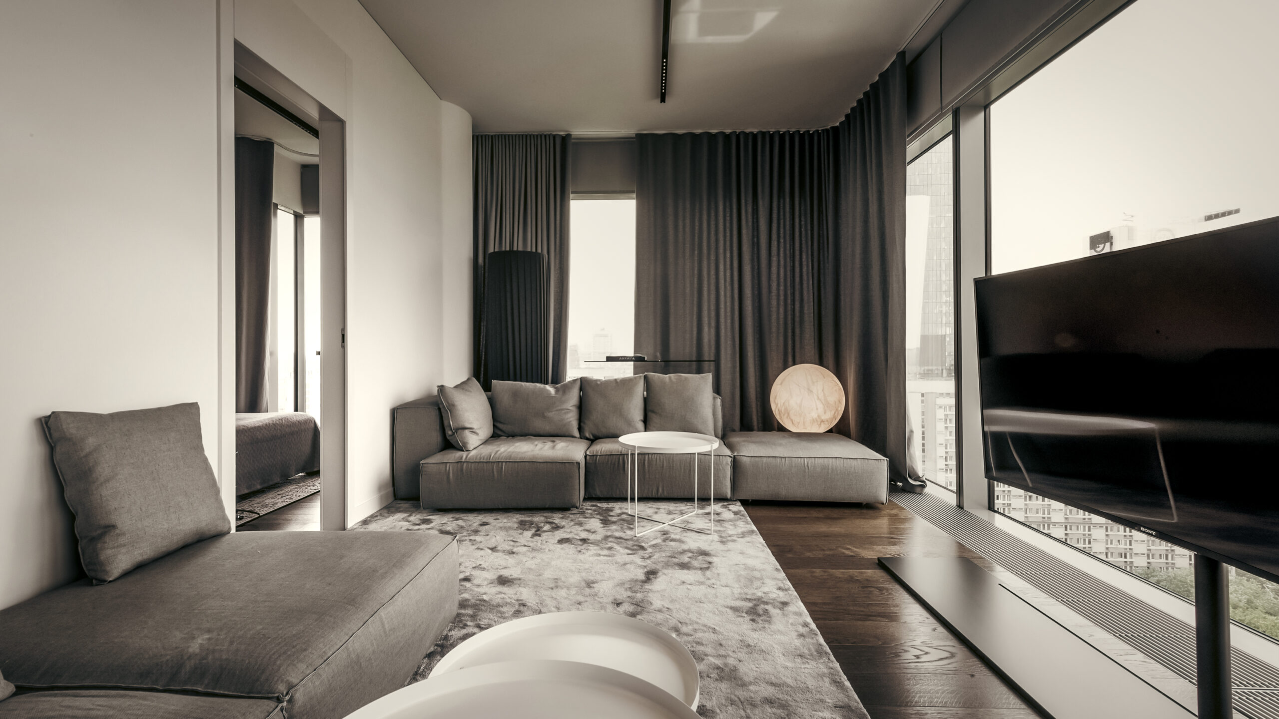 I_171_cosmopolitan_warsaw_apartment_interior_design_kuootamizo_highrise_-1-1